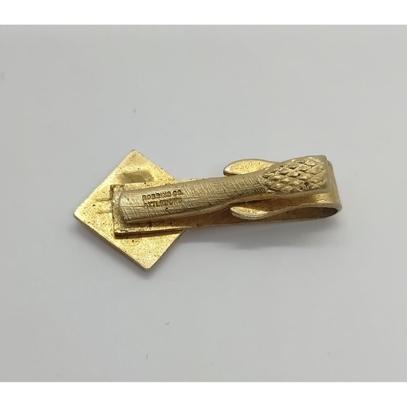 BSA Cub Scouts Wolf Tie Clip 1970s - Picture 2 of 4